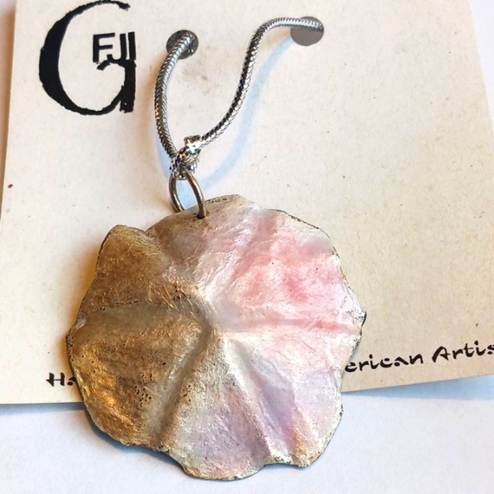 Pendant Necklace Vintage Hand Crafted Enamel on Copper American Artist Shell